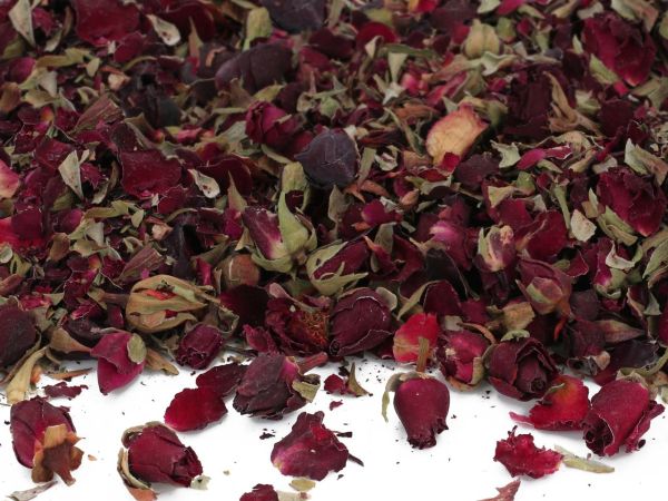 Rosenknospen dunkelrot, natur 30g