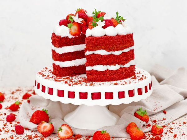 Red Velvet Cake 500g