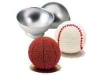 Wilton Sports Ball Pan Set