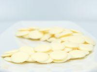 Schweizer Schokolade White Nuit Blanche 37 % weiß 1kg