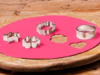 Ausgerollte Rollfondant-Decke Pink Durchmesser 36cm 430g